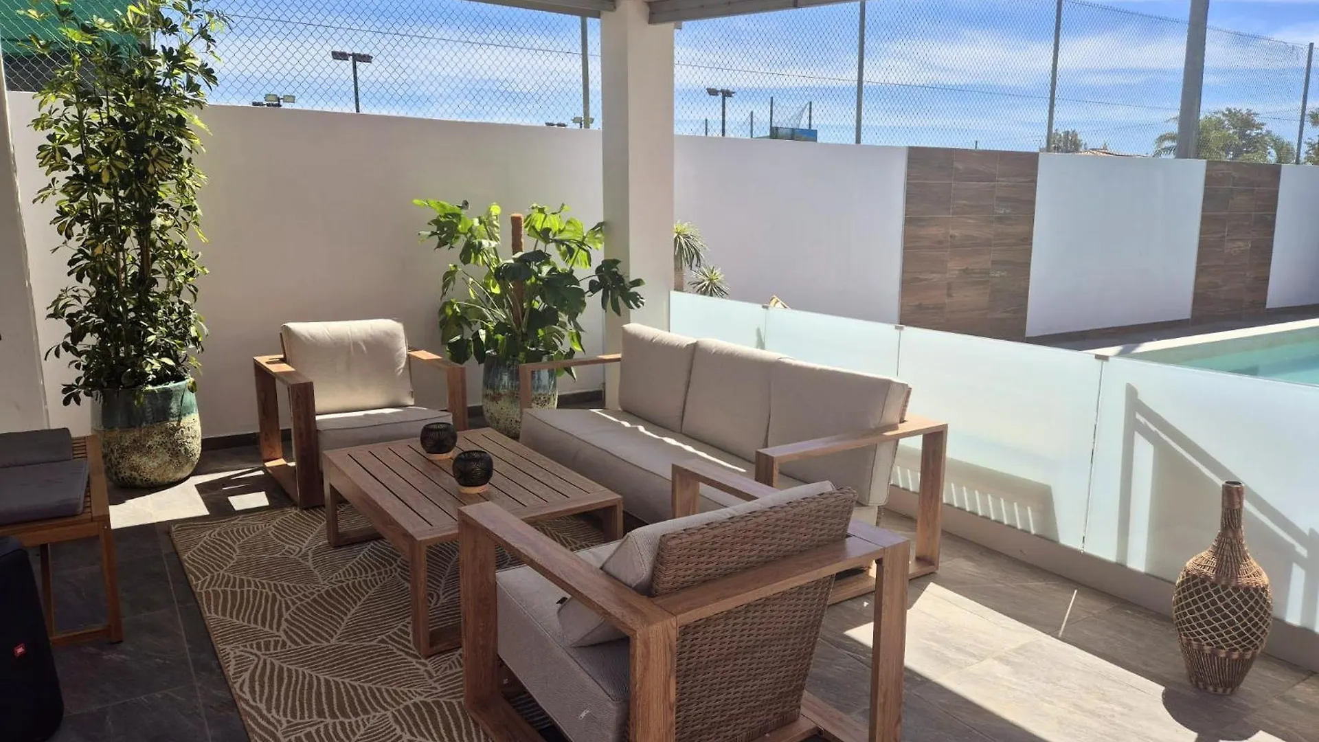 Wakeup Villa Faro Bed & Breakfast